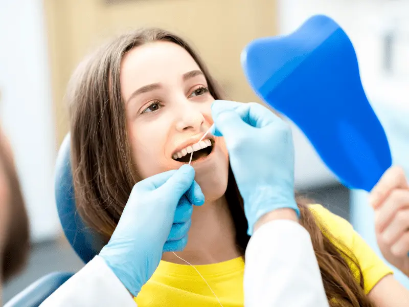 طريقة تنظيف الاسنان من الجير