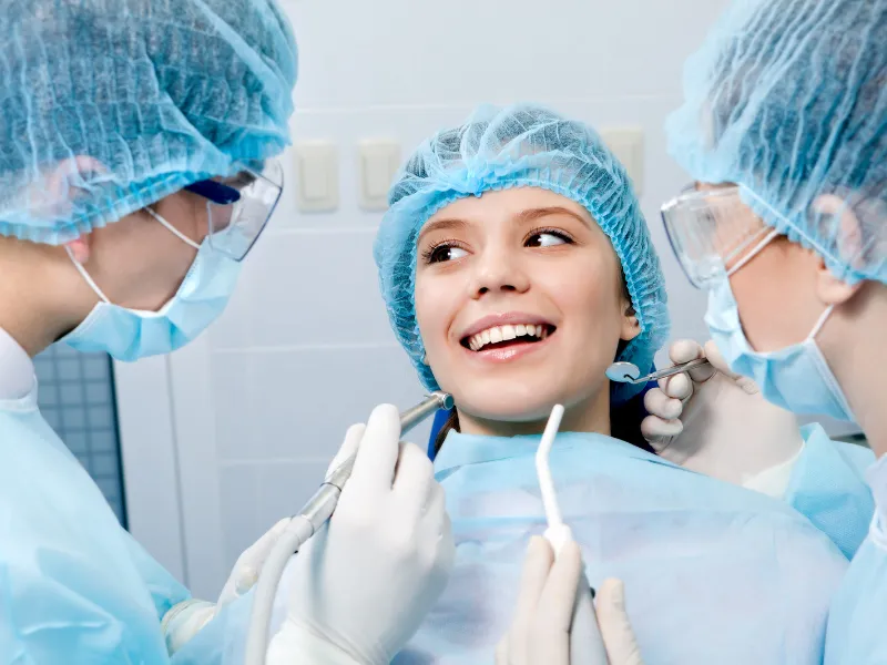 عمليات تجميل الاسنان في تركيا